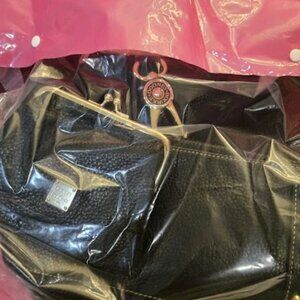 VTG Dooney & Bourke Black Pebble Leather Hobo Shoulder Bag With Matching Wallet